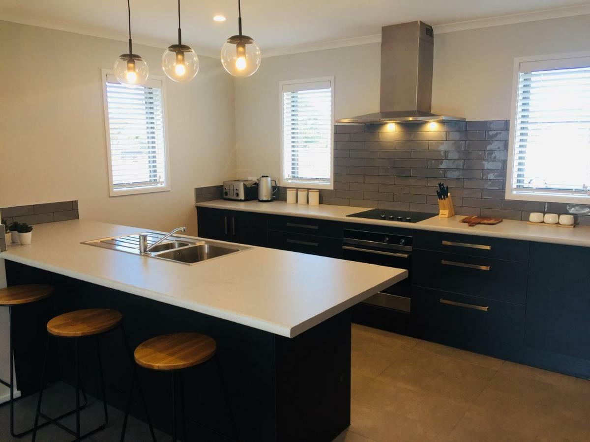 Вилла Stunning Modern Retreat Хейстингс Экстерьер фото